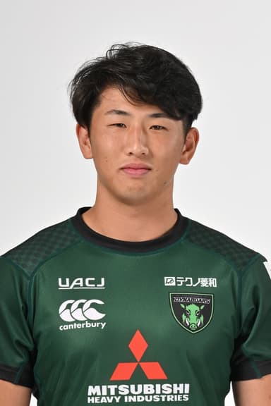 山下真之介