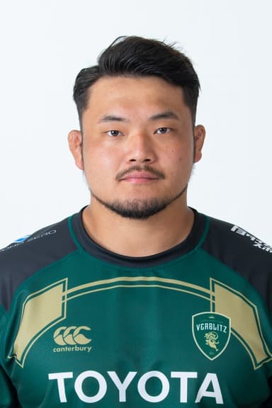 木津悠輔