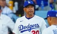 ロバーツ監督来季続投 組閣変更なし