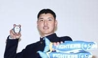 日本ハム1位は山梨学院の二刀流・菰田