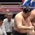 「さすが漢」元十両力士、土俵下へ突き飛ばした相手力士に見せた“さりげない気遣い”に「つよいしやさしい」反響相次ぐ