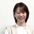 高木菜那さん、コナンＴシャツを着て北への旅　シャツと同じほおをつねっての変顔も披露
