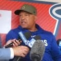 ドジャース緊急ブルペンデー８投手で２安打完封「今夜は最高の形で終われた」ロバーツ監督が絶賛　スネルが試合直前に登板回避も「素晴らしい仕事」