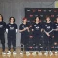 ＪＩ　ＢＬＵＥ、４人制サッカー「４ｖ４」イベントにサプライズ登場　與那城奨「おもしろい対決」