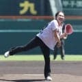 プロゴルファーの古江彩佳が始球式でノーバン投球　神戸市出身で幼少期に観戦経験あり　「１回でもやってみたいと思っていた。すごい幸せ」　注目選手は梅野