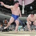 義ノ富士、新鋭対決を制して４連勝「この調子でいきたい」