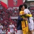 13人目で決着！FC東京がスコアレスもPK戦の末に執念で勝点2を掴み取る！試合後、西川周作が長友佑都を激励！