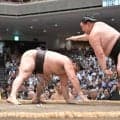 正代が首位の霧島を撃破　元大関の意地　「久しぶりの結びだったんで、気合入れて頑張りました」