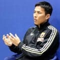 【Ｗ杯】日本代表・長谷部誠コーチ「一番は選手としてピッチで彼には示してもらいたいという思いが強い」「ギラちゃん」こと長友佑都へエール