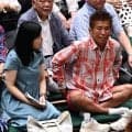 「いるのスグ分かった！」混戦夏場所、短パン姿で熱視線送る人気タレントの姿に騒然「目立つところに」「焼けてるな」「とんでもなく良い席に」