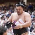 夏場所13日目は結びで霧島－琴栄峰の２敗力士直接対決　３敗４人もつぶし合いに