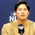 大谷翔平がシックな装い　先発のロブレスキーは知的なビジネスマン？山本由伸はデニムジャケットで笑顔　ドジャースが球場入り私服公開