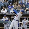 大谷翔平が強烈な右前打！今季最長の８試合連続安打マーク　追い込まれてチェンジアップを捉える　捕手がはじいたボールを拾ってあげるシーンも