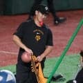 巨人　前日ＫＯの井上温大が杉内コーチと会話　試合前にフェンス際を並んで歩く　阪神戦で４回７失点→試合後に杉内コーチが「えらい淡々と投げている」と苦言
