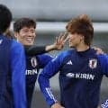 W杯日本代表の板倉滉と冨安健洋がアヤックスで初の同時ピッチ　PK戦を制して来季ECL予選へ