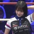 「この美人は誰？」ラウンドガールにまさかの人物 異色のラウガ姿が話題 「足なが！！」貴重な姿に反響相次ぐ
