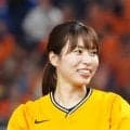 【バレー】新鍋理沙さん「飼い主がんばります」愛犬の誕生日を報告「幸せな表情」「美人過ぎ」