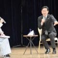 栗山英樹氏に「大谷選手に近づくためにできることは？」　ド直球質問の回答に拍手　全日本大学野球選手権の開会式でトークショー