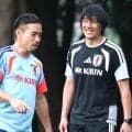 名手・中村俊輔コーチの薫陶を受けてFKを決めるのは誰？　伊東、久保らが居残りで練習「やっぱり一番フリーキックうまい人から教われるのはいいこと」