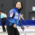 【カーリング】藤沢五月、新加入・小穴桃里と息ぴったり「チームにフィットしてくれている」…日本選手権第１日、ロコソラーレが快勝発進