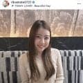 イメージ激変が話題　２３歳・紀平梨花「早めのお誕生日お祝い」近影に反響「上品な美しさ」「髪が綺麗で美人！」
