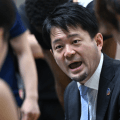 青森が高岡大輔HCとの契約継続を発表…昨季途中就任の指揮官「覚悟と責任を持って臨む」