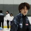 【フィギュア】山本草太がカフェの一日店長「とても楽しい一日」緑のエプロン姿披露