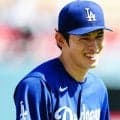 佐々木朗希の「好感度UP」　サラリ持っていた“アイテム”…日本人感動「親近感湧きます」