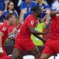 サッカーW杯　共催国の米国がパラグアイに圧勝　カナダは初の勝ち点