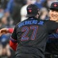 岡本和真の特大14号→目を丸くした800億円男「信じられない」　衝撃弾の“価値”