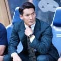 槙野智章監督、背番号「５」で三浦知良とともにピッチに　ハッスルプレーで会場沸かせる