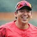 二塁走者の広島・野間　左太もも付近に打球直撃でアウト　名原の痛烈な三遊間への打球を避けきれず