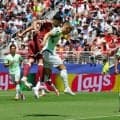 サッカーW杯　スイスとカタールは引き分け、カタールは初の勝ち点