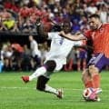【Ｗ杯】スローイン５秒以上で反則→相手ボールへ　スコットランド-ハイチ戦で新ルール適用　ハーフナー氏「５秒じゃ足りない」