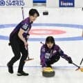 【カーリング】女子決勝第5E　SC軽井沢クの最終投がミス、北海道銀行１点スチール4－1
