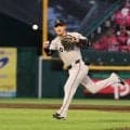 巨人吉川尚輝、日本ハム古林睿煬、DeNA小田康一郎、阪神西勇輝ら抹消／15日公示