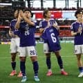 「本当にこうあるべきだよ」日本代表が去った後の“光景”に…海外が称賛「米国も少しは見習ったらどうなんだ」【W杯】