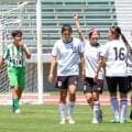 【高校サッカー】北海道大谷室蘭が４年連続全国高校総体出場権を獲得　前日に１８歳となった２得点の白濱彩夏主将「バースデーゴール、みたいな」