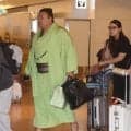 大関霧島が美人妻と一緒に帰国、モンブランではあわや高山病「危ないと思って休憩した」大相撲パリ公演
