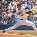 大谷翔平　味方の好守に帽子をとって感謝　左膝の状態にロバーツ監督は「注意深く見ていく」