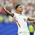 【Ｗ杯】イングランド、後半立ち上がりベリンガムが勝ち越しゴール　ケイン２発に続いた…クロアチアと壮絶打ち合い