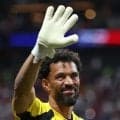 フォロワー５万→1300万超と爆増の40歳カボベルデGK、サッカー以外の質問を丁重に断る