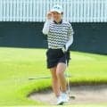 「入れ！と思ったらコロンと」荒木優奈が上がりイーグル64で首位 “最長ブランクV”狙う木戸愛2位