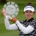山下美夢有「この勝利は家族のため」９バーディーでPO持ち込み逆転Ｖ、 コーチ務める父に感謝