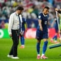 フランス対イラク戦は雷雨で２時間中断　今大会初のアクシデント、昨年クラブＷ杯でも６試合中断