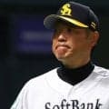 ソフトバンク・小久保監督　顔面死球の石塚を心配「まともに当たっている」　担架に乗せられまばたきするなど反応は示す