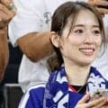 「透明感、半端ない…」熱戦続く日本代表を応援する妻たちの姿にも注目「可愛すぎてびっくりした」「ドラマのワンシーンみたい」【W杯】