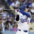 大谷翔平が適時二塁打！本拠地大歓声　解説「アレを許すほど大谷選手はあまくない」