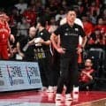 桶谷大HCが「ダイスを呼んでいいですか？」　…日本代表を逆転勝利に導いた吉本ACの存在感