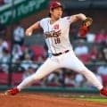 【楽天】「マエケン画伯Tシャツ」第２弾を着て試合前練習　前田健太「出来栄えは最高でしょう」
